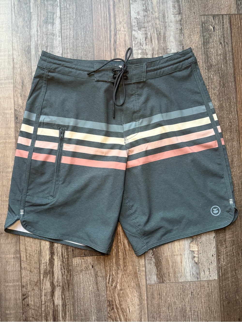 JETTY Men's Gray Striped Swim Trunks